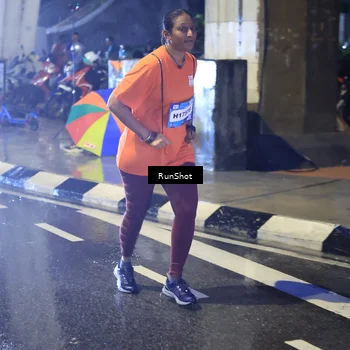 Runner Photo 7925571