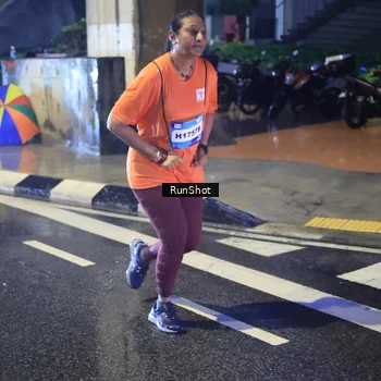 Runner Photo 7925584