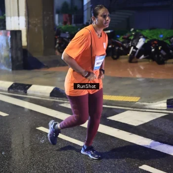 Runner Photo 7925593