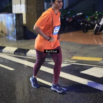 Runner Photo 7925595