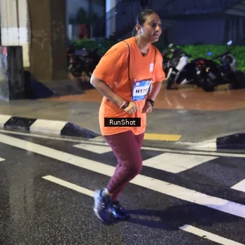 Runner Photo 7925597