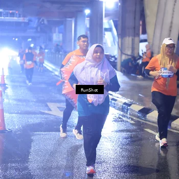 Runner Photo 7925602