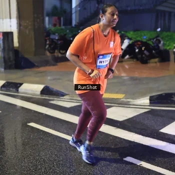Runner Photo 7925605