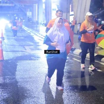 Runner Photo 7925614