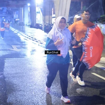 Runner Photo 7925621