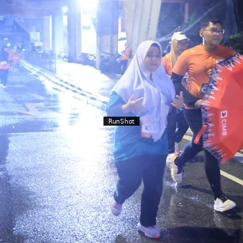 Runner Photo 7925623