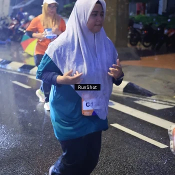 Runner Photo 7925638
