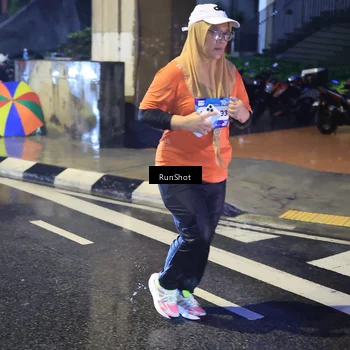 Runner Photo 7925661
