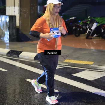 Runner Photo 7925662