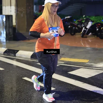 Runner Photo 7925664