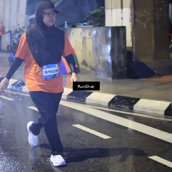 Runner Photo 7925681