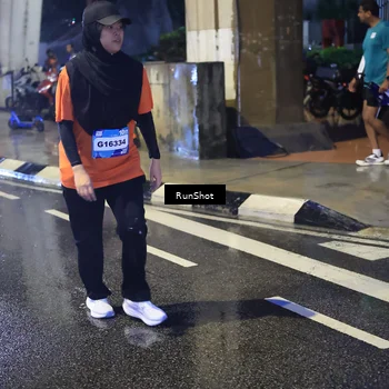 Runner Photo 7925690