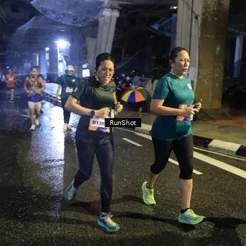 Runner Photo 7925718