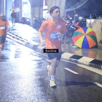 Runner Photo 7925735