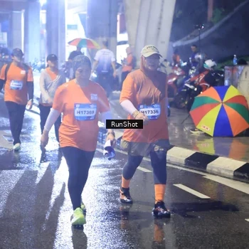 Runner Photo 7925759