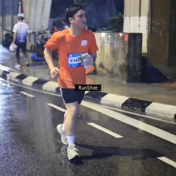 Runner Photo 7925761