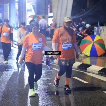 Runner Photo 7925763