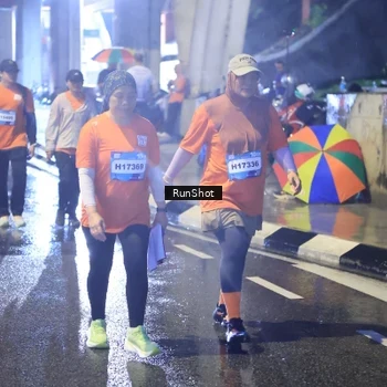 Runner Photo 7925767