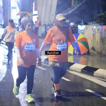 Runner Photo 7925773
