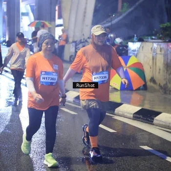 Runner Photo 7925774