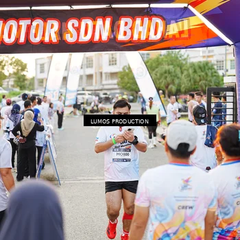 Runner Photo 7925779