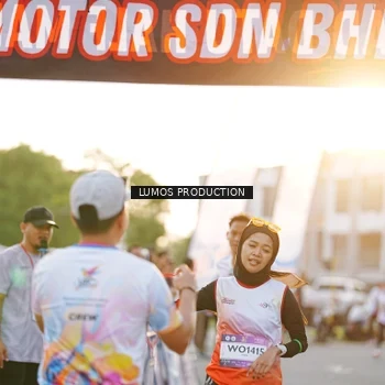 Runner Photo 7925780