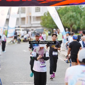 Runner Photo 7925782