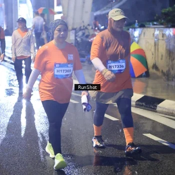 Runner Photo 7925786