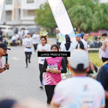 Runner Photo 7925793