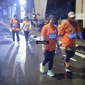Runner Photo 7925794