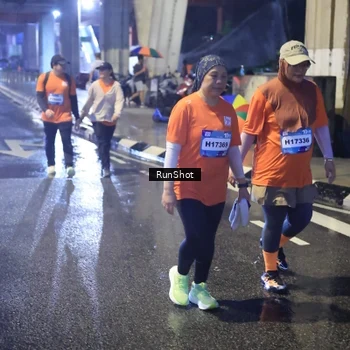 Runner Photo 7925798