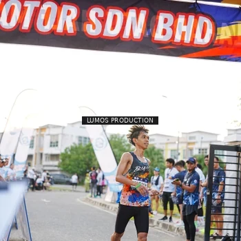 Runner Photo 7925802
