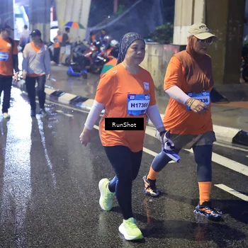 Runner Photo 7925808