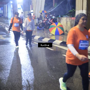 Runner Photo 7925816