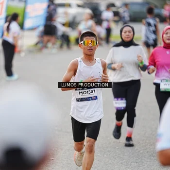 Runner Photo 7925823