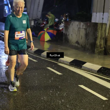 Runner Photo 7925829