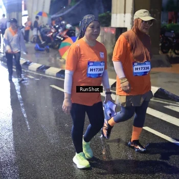 Runner Photo 7925840