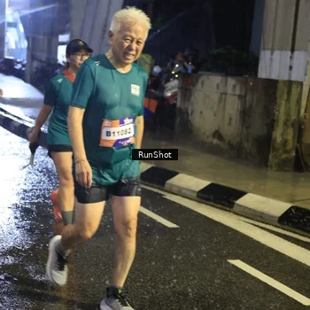 Runner Photo 7925850