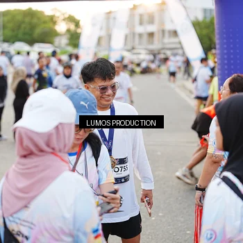 Runner Photo 7925852