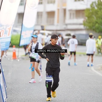 Runner Photo 7925854