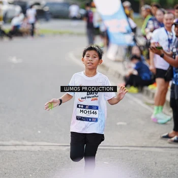 Runner Photo 7925865