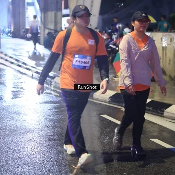 Runner Photo 7925870