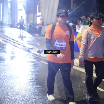 Runner Photo 7925878
