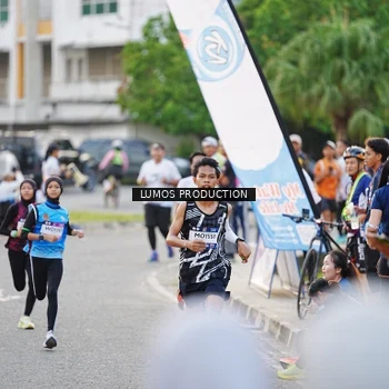 Runner Photo 7925901