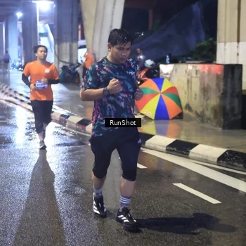Runner Photo 7925917
