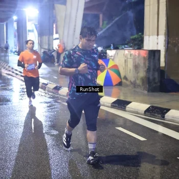 Runner Photo 7925930