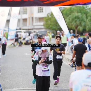 Runner Photo 7925933