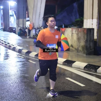 Runner Photo 7925958