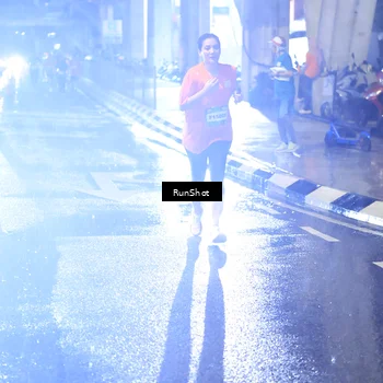 Runner Photo 7925971