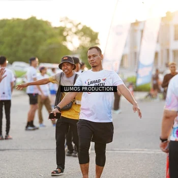 Runner Photo 7925978